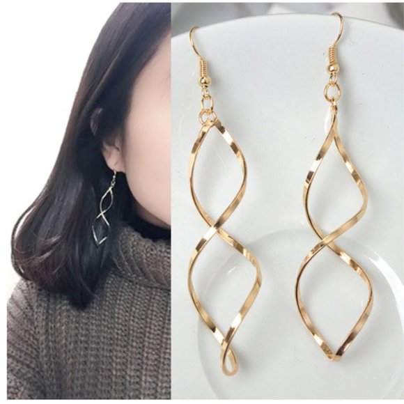 NEW "Plot Twist" Minimalist Swirl Drop Earrings - Picture 5 of 9